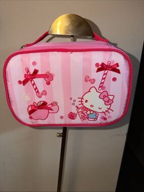 Sanrio Hello Kitty Pink Cosmetic Bag